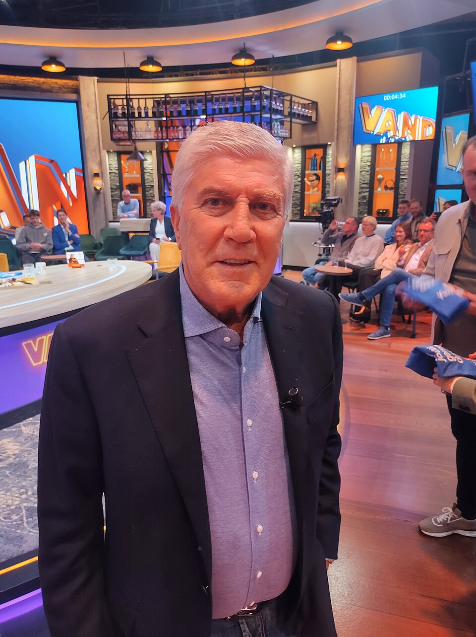 Cor Pot Vriendin Search: What His Career Profile Reveals